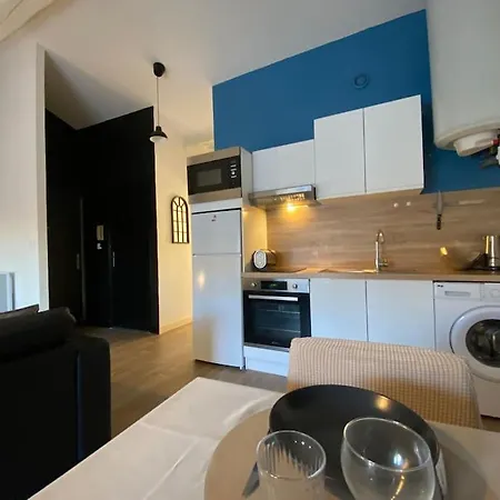 Le Bleu Apartment